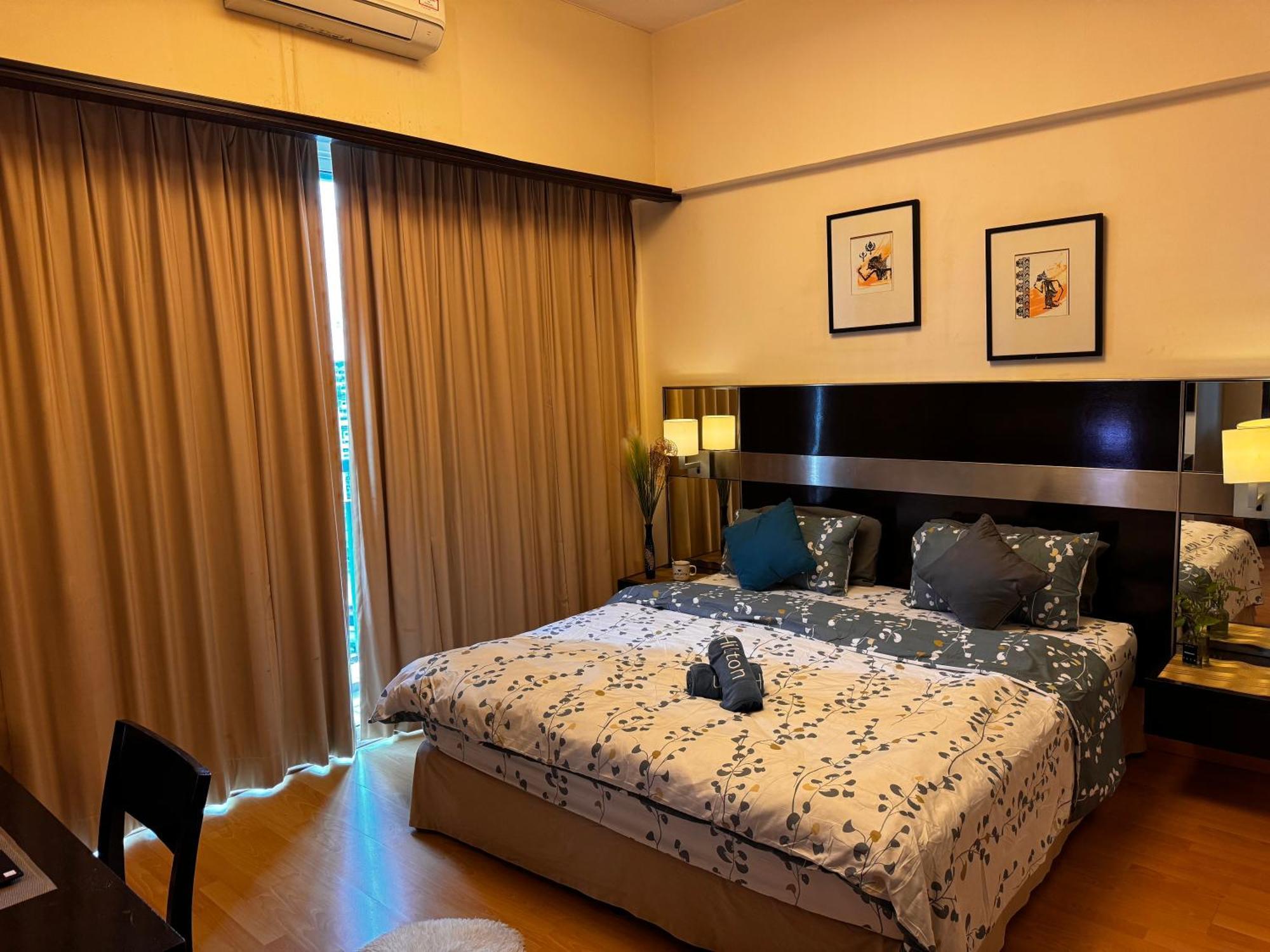 Apartment 126 Bukit Ceylon 5 Minutes To Jalan Alor Pavilion Bukit Bintang 2r2b 8pax